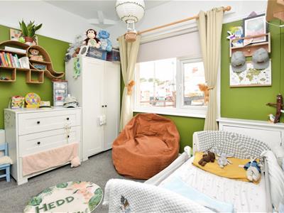 Picture 12
